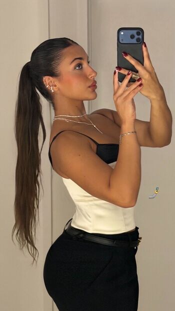 🔥 Gym booty bubble butts  page leaked private photo uncensored full