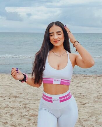 🔥 Gym booty bubble butts  page leaked private photo uncensored full
