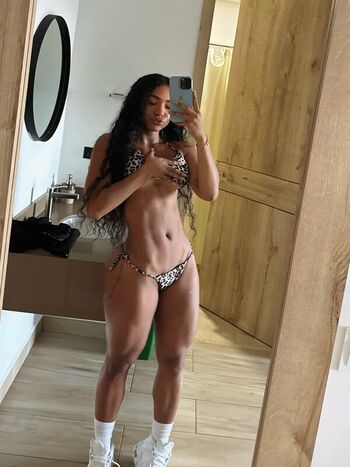 🔥 Gym booty bubble butts  page leaked private photo uncensored full