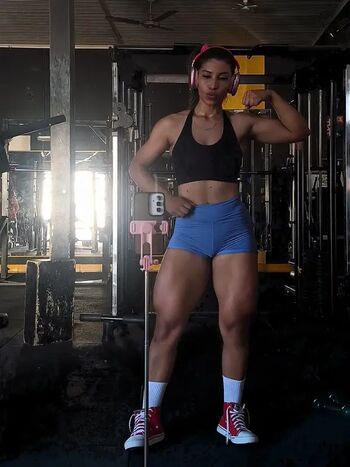 🔥 Gym booty bubble butts  page leaked private photo uncensored full