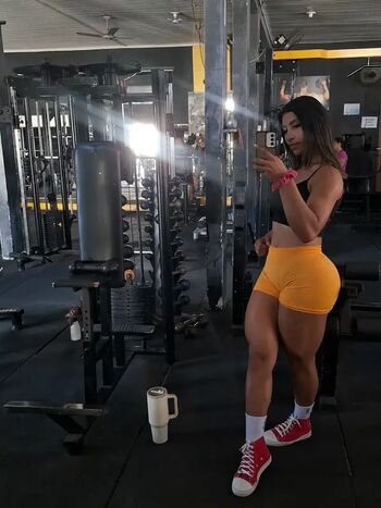 🔥 Gym booty bubble butts  page leaked private photo uncensored full