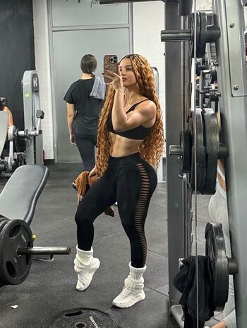 🔥 Gym booty bubble butts  page leaked private photo uncensored full