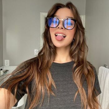 🔥 Hailee steinfeld  page leaked private photo uncensored full