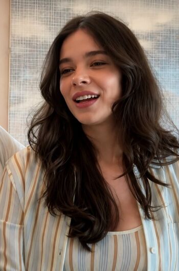 🔥 Hailee steinfeld  page leaked private photo uncensored full