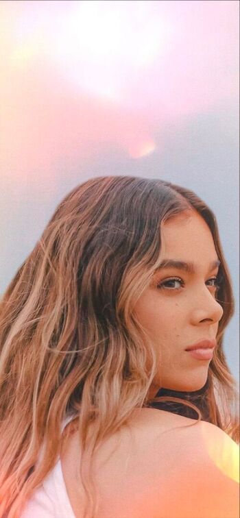 🔥 Hailee steinfeld  page leaked private photo uncensored full