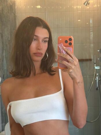 🔥 Hailey baldwin bieber page leaked private photo uncensored full