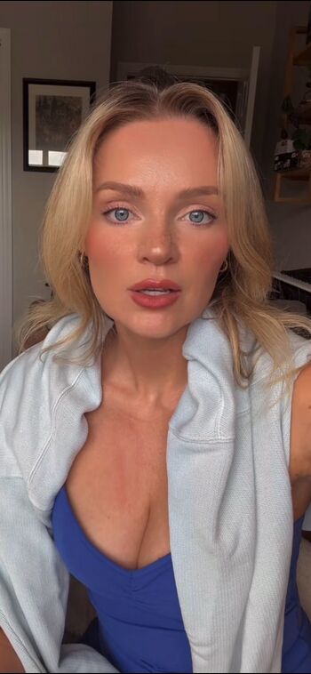 🔥 Hailey malles leaked private photo uncensored full