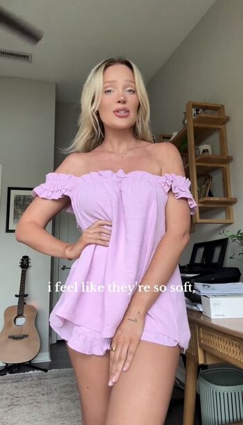 🔥 Hailey malles leaked private photo uncensored full