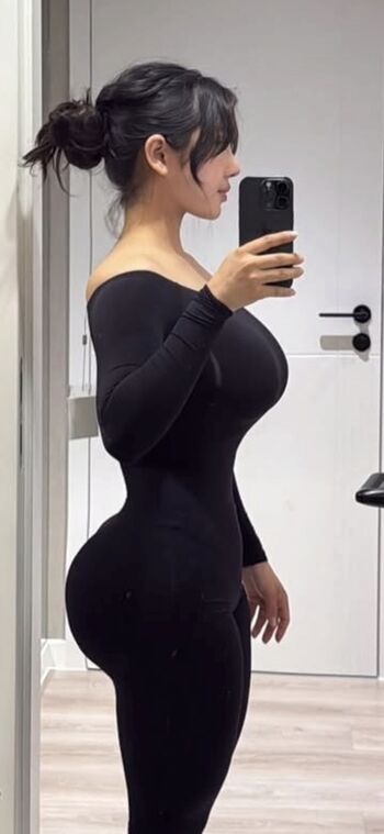 🔥 Haliun b page leaked private photo uncensored full