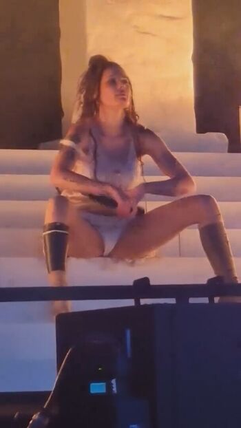 🔥 Halsey page leaked private photo uncensored full