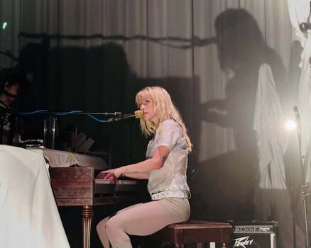 🔥 Hayley williams leaked private photo uncensored full