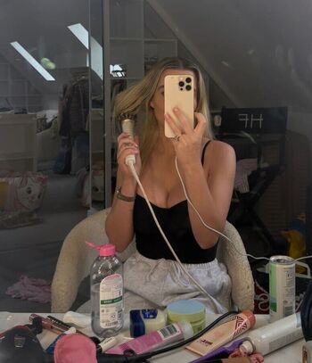 🔥 Helen flanagan page leaked private photo uncensored full