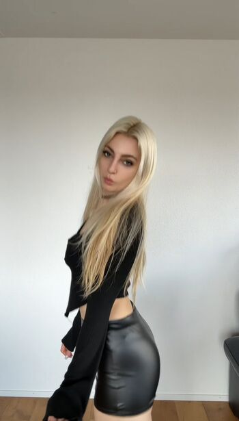 🔥 Helenakingsoul leaked private photo uncensored full