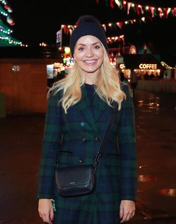 🔥 Holly willoughby page leaked private photo uncensored full
