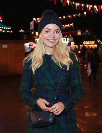 🔥 Holly willoughby page leaked private photo uncensored full