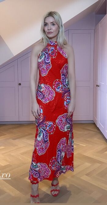 🔥 Holly willoughby page leaked private photo uncensored full
