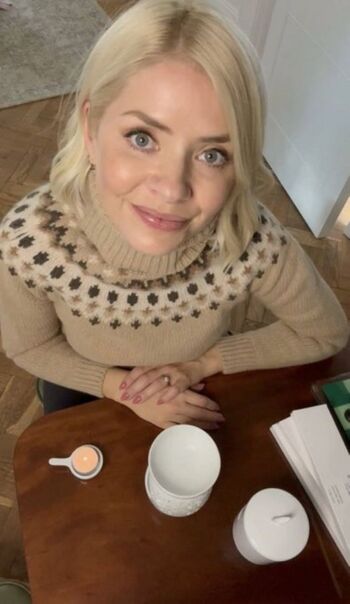🔥 Holly willoughby page leaked private photo uncensored full
