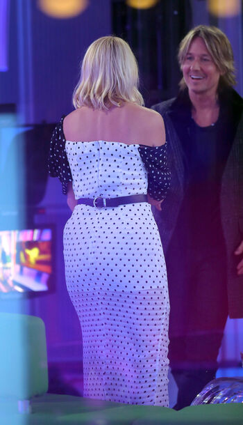 🔥 Holly willoughby page leaked private photo uncensored full