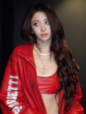 🔥 Huh yunjin  page leaked private photo uncensored full