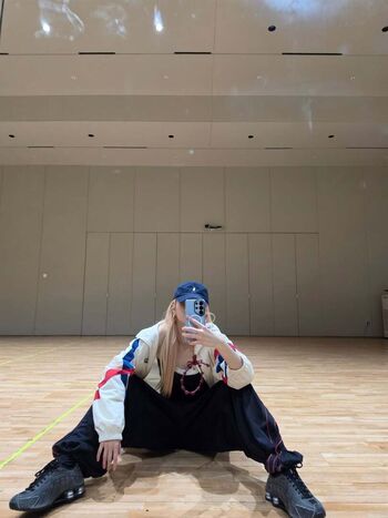 🔥 Huh yunjin  page leaked private photo uncensored full