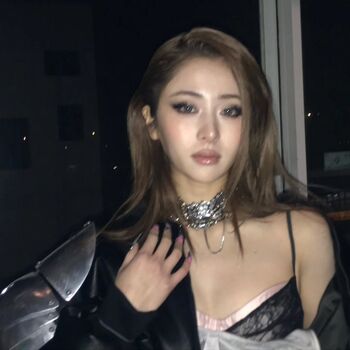 🔥 Huh yunjin  page leaked private photo uncensored full