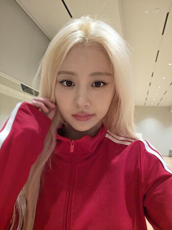 🔥 Huh yunjin  page leaked private photo uncensored full