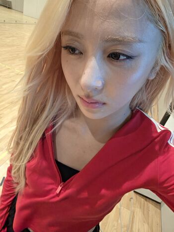 🔥 Huh yunjin  page leaked private photo uncensored full