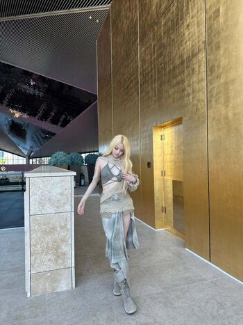 🔥 Huh yunjin leaked private photo uncensored full