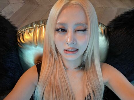 🔥 Huh yunjin leaked private photo uncensored full