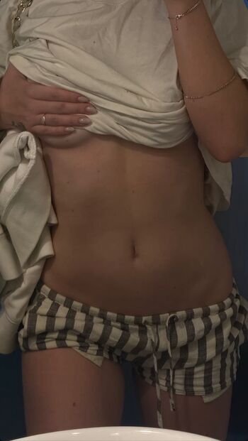 🔥 Iamcarlavoicu page leaked private photo uncensored full