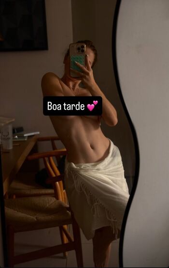 🔥 Iamcarlavoicu page leaked private photo uncensored full
