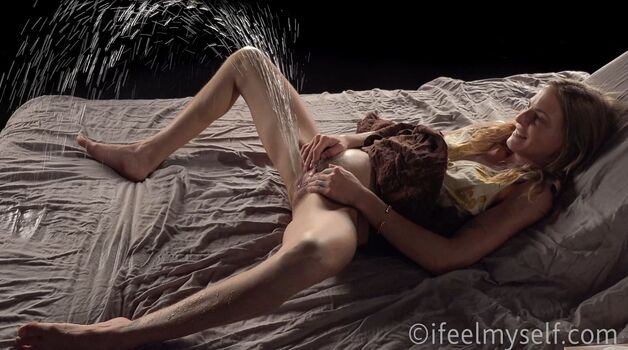 🔥 Ifeelmyself  page leaked private photo uncensored full