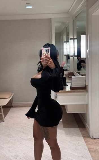 🔥 Iluvcinnie page leaked private photo uncensored full