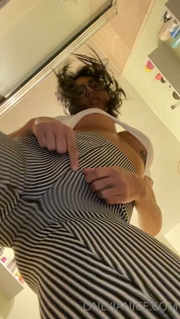 🔥 Janice griffith  page leaked private photo uncensored full