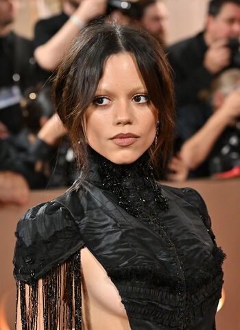 🔥 Jenna ortega  page leaked private photo uncensored full