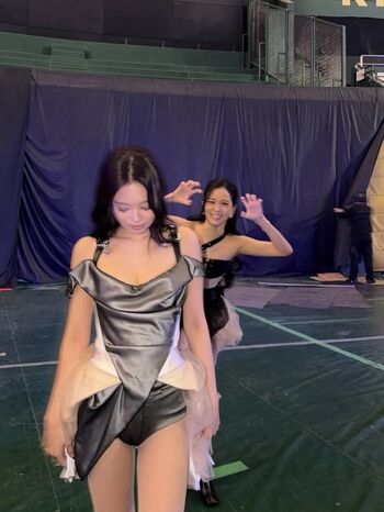 🔥 Jennie blkpik page leaked private photo uncensored full