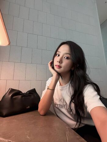 🔥 Jisoo  page leaked private photo uncensored full