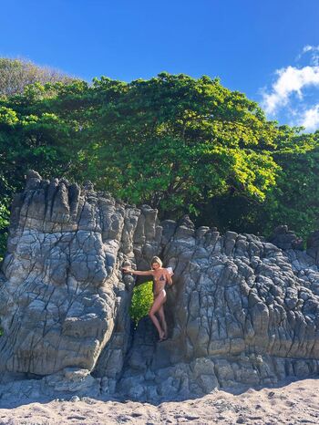 🔥 Julianne hough page leaked private photo uncensored full