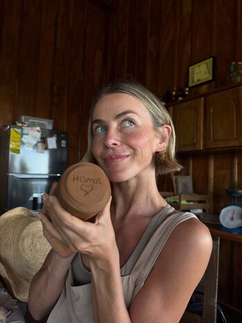 🔥 Julianne hough page leaked private photo uncensored full