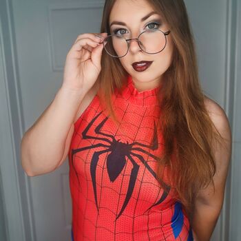 🔥 Jurassthiccellie leaked private photo uncensored full