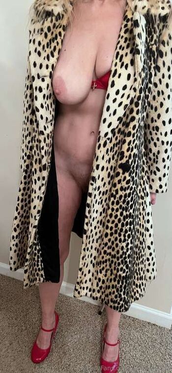 🔥 Karine la coquine page leaked private photo uncensored full