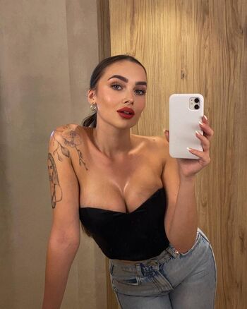 🔥 Katarna vymyslicka page leaked private photo uncensored full