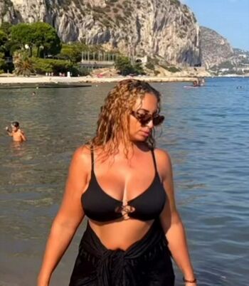 🔥 Kayna samet leaked private photo uncensored full