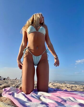 🔥 Kelsey lospitalier leaked private photo uncensored full