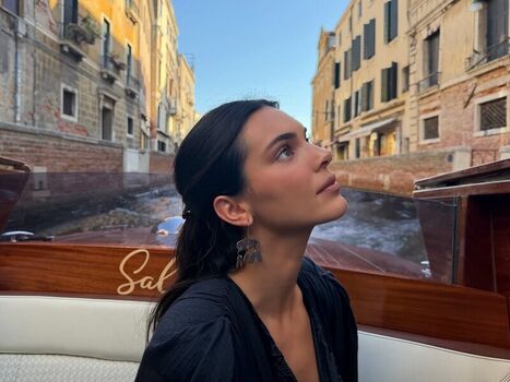 🔥 Kendall jenner  page leaked private photo uncensored full