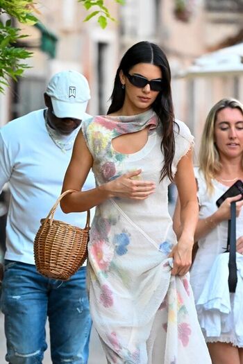 🔥 Kendall jenner  page leaked private photo uncensored full
