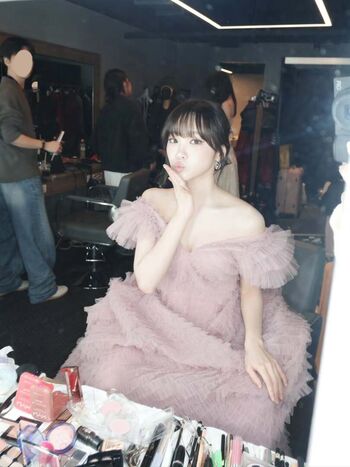 🔥 Kim chaewon  page leaked private photo uncensored full