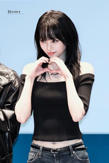 🔥 Kim chaewon leaked private photo uncensored full