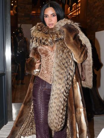 🔥 Kim kardashian  page leaked private photo uncensored full