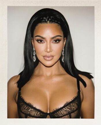 🔥 Kim kardashian  page leaked private photo uncensored full
